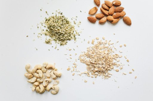The Comprehensive Guide to the Most Nutritious Nuts and Seeds for Optimal Health